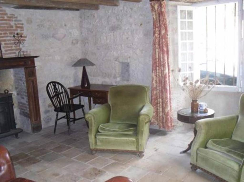 Les Gites De Franck Fayssac Bilik gambar